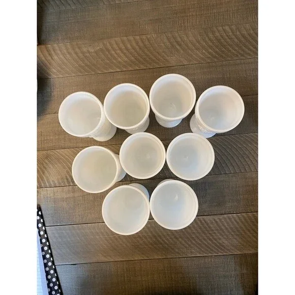 Vintage footed milk glass goblet cups with grapes and vine design - Picture 11 of 12